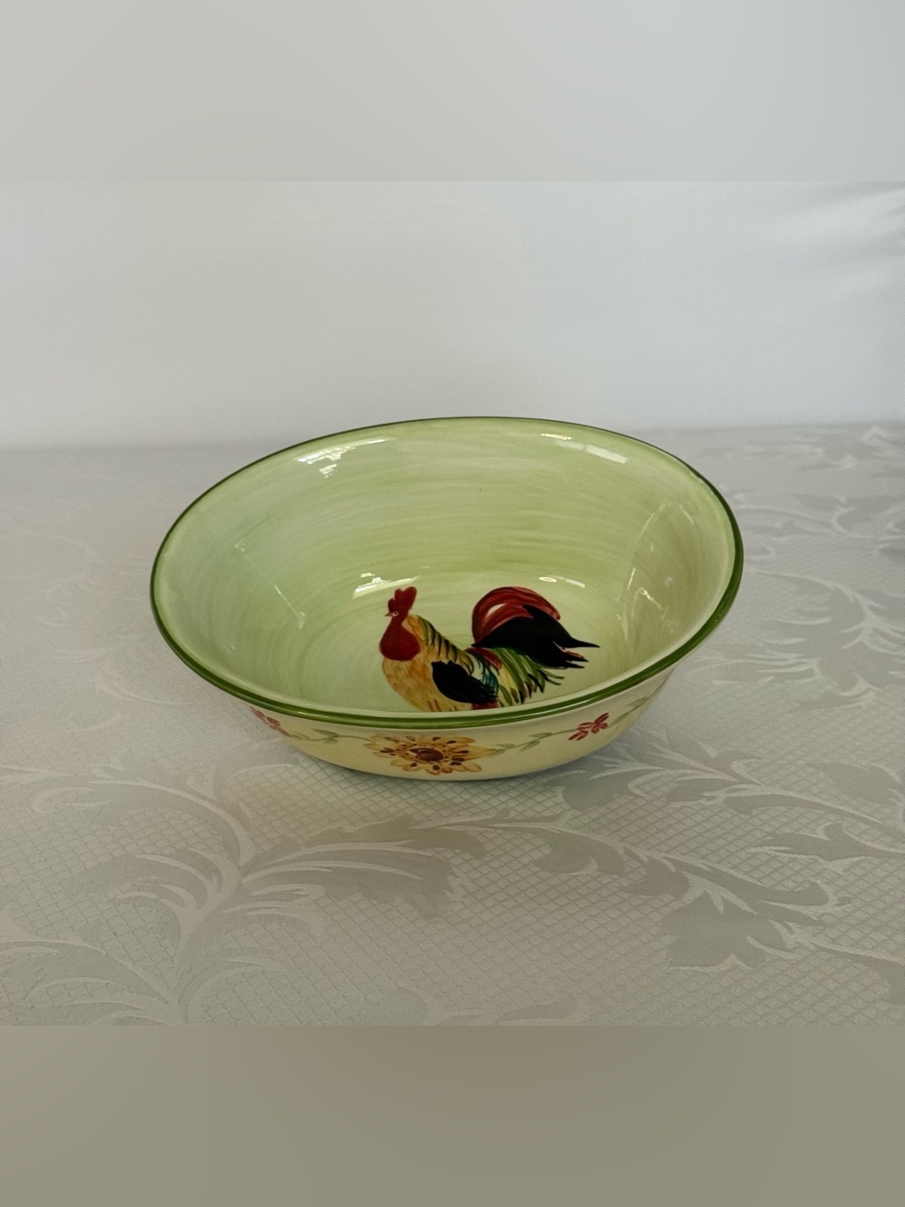 Pfaltzgraff Daybreak Rooster 9” Serving Bowl Farmhouse Kitchen Decor